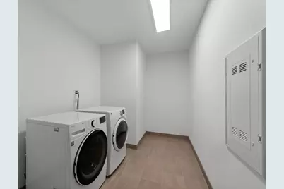 1240 S 2nd Street #922, Minneapolis, MN 55415 - Photo 33