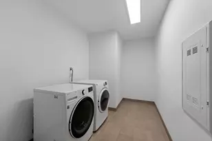 1240 S 2nd St, Minneapolis, MN 55415 - Photo 33