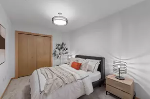 1240 S 2nd St, Minneapolis, MN 55415 - Photo 31