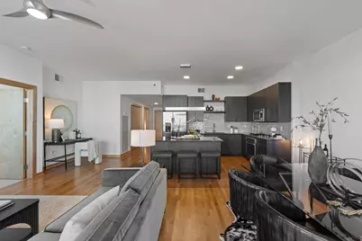 1240 S 2nd Street #922, Minneapolis, MN 55415 - Photo 3
