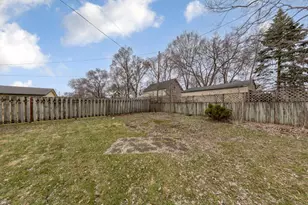 504 7th St NW, Faribault, MN 55021 - Photo 25