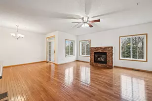 4980 Garland Ct N, Plymouth, MN 55446 - Photo 7