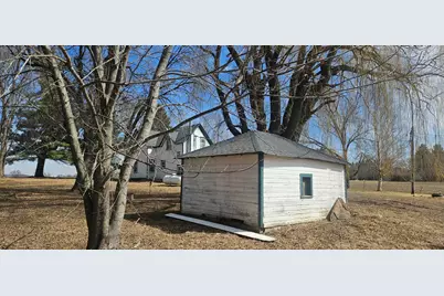 4528 415th Avenue NE, Braham, MN 55006 - Photo 11