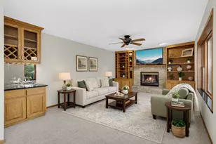 17704 Icon Trail, Lakeville, MN 55044 - Photo 25