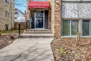 2212 Aldrich Ave S, Minneapolis, MN 55405 - Photo 3