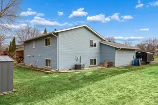 1558 9th St Cir SE, Forest Lake, MN 55025 - Photo 27