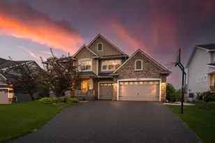 721 Juniper Ave N, Lake Elmo, MN 55042 - Photo 1