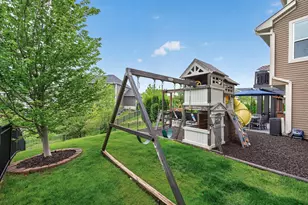 721 Juniper Ave N, Lake Elmo, MN 55042 - Photo 77