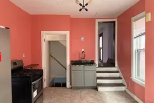 658 Edmund Ave, Saint Paul, MN 55104 - Photo 9