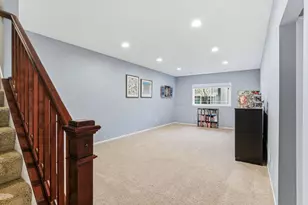 586 Sutherland Dr, Woodbury, MN 55129 - Photo 31