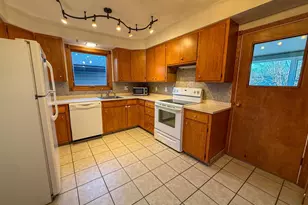 435 Harrison St, Lewiston, MN 55952 - Photo 13