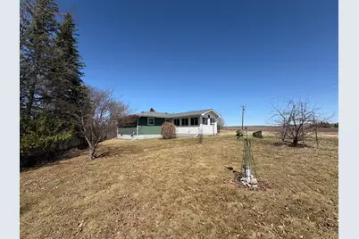 1398 4th Street NW, Baudette, MN 56623 - Photo 39