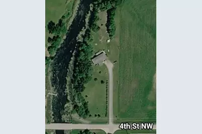 1398 4th Street NW, Baudette, MN 56623 - Photo 1