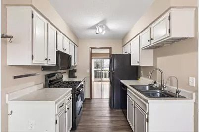 7023 146th Street Court, Apple Valley, MN 55124 - Photo 7