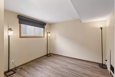 7023 146th Street Court, Apple Valley, MN 55124 - Photo 17