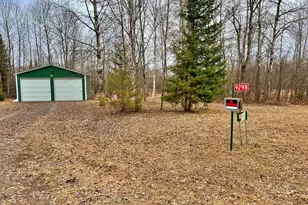 9298 Hingeley Rd, Meadowlands, MN 55765 - Photo 21