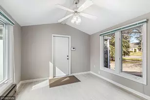 2730 France Ave S, Saint Louis Park, MN 55416 - Photo 17