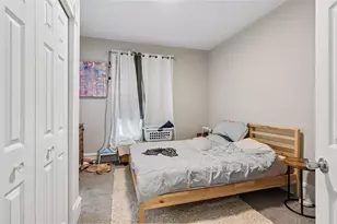 4129 Colfax Ave N, Minneapolis, MN 55412 - Photo 39