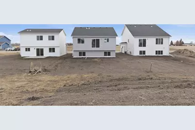 2414 38th Avenue S, Moorhead, MN 56560 - Photo 29