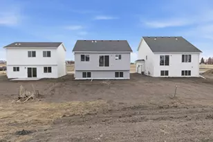 2414 38th Ave S, Moorhead, MN 56560 - Photo 29