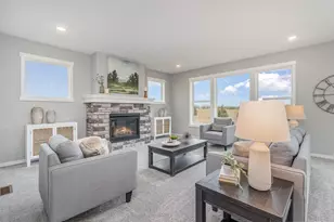 21057 Tippecanoe St NE, East Bethel, MN 55011 - Photo 5