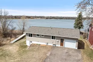 524 Lakeshore Cir, Annandale, MN 55302 - Photo 3