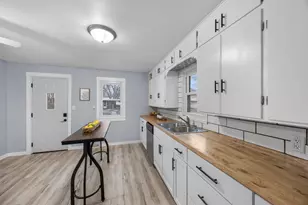 520 Ellsworth Ave, South Haven, MN 55382 - Photo 11