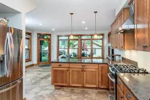 1286 Fairmount Ave, Saint Paul, MN 55105 - Photo 11