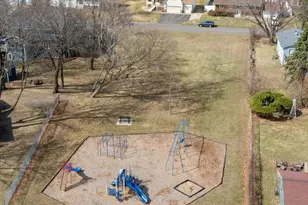 5335 Barry Ln, White Bear Lake, MN 55110 - Photo 5