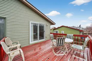 187 Valleyside Dr, Saint Paul, MN 55119 - Photo 23