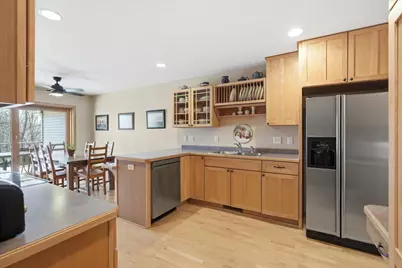 1362 Riverside Drive #1362, River Falls, WI 54022 - Photo 31