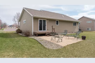 200 Foxfire Drive, Mankato, MN 56001 - Photo 29
