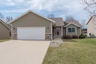 200 Foxfire Dr, Mankato, MN 56001 - Photo 37