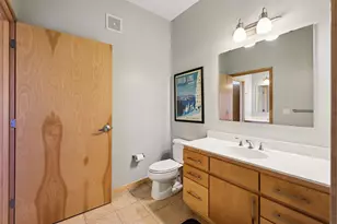 4525 Park Commons Dr, Saint Louis Park, MN 55416 - Photo 15