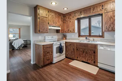 402 5th Street SE, Pine Island, MN 55963 - Photo 17