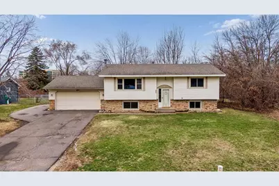 6061 Hillsboro Avenue N, New Hope, MN 55428 - Photo 1