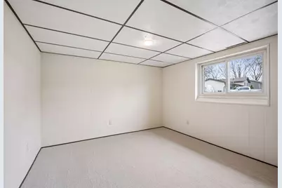 6061 Hillsboro Avenue N, New Hope, MN 55428 - Photo 23