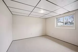 6061 Hillsboro Ave N, New Hope, MN 55428 - Photo 23