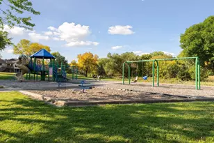 6061 Hillsboro Ave N, New Hope, MN 55428 - Photo 49