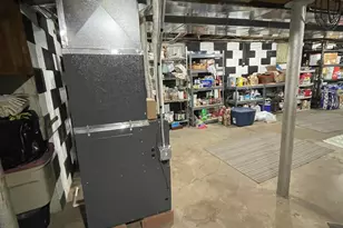 203 3rd St S, Virginia, MN 55792 - Photo 17