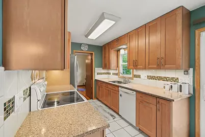11221 Arrowhead Street NW, Coon Rapids, MN 55433 - Photo 7