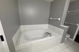 9113 Medley Cir, Golden Valley, MN 55427 - Photo 23