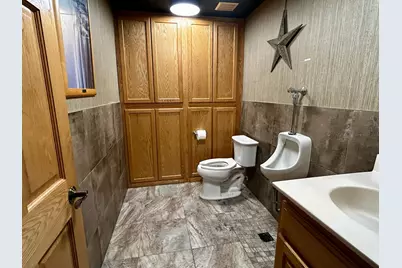 8535 Central Avenue NE, Blaine, MN 55434 - Photo 11