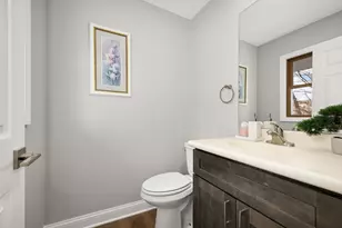 11004 Oak Knoll Terrace N, Hopkins, MN 55305 - Photo 13