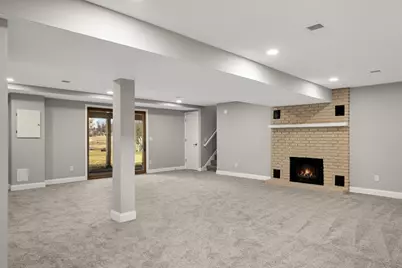 11004 Oak Knoll Terrace N, Hopkins, MN 55305 - Photo 17