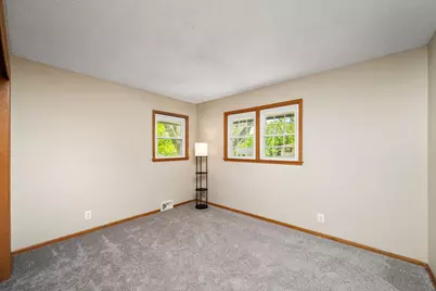 7000 Hill Place N, Crystal, MN 55427 - Photo 13