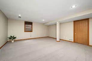 7000 Hill Pl N, Crystal, MN 55427 - Photo 15