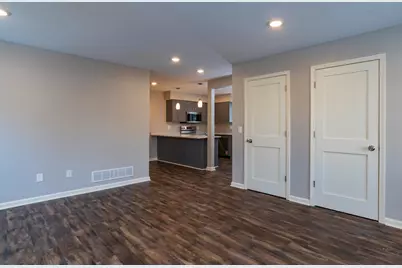 1106 Hawthorne Avenue E, Saint Paul, MN 55106 - Photo 17