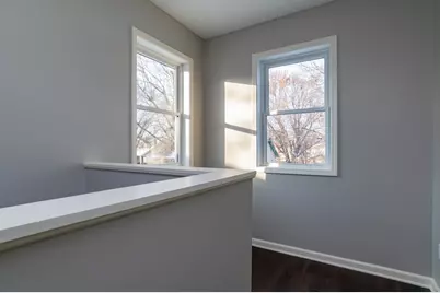 1106 Hawthorne Avenue E, Saint Paul, MN 55106 - Photo 15