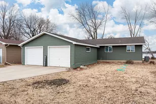 17009 Dickenson Ln, Waterville, MN 56096 - Photo 11